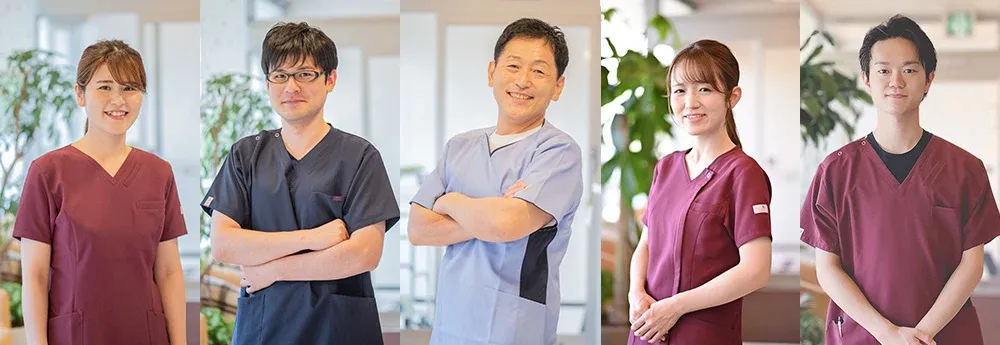 遅発性内リンパ水腫の鍼治療に取り組む鍼灸師スタッフ