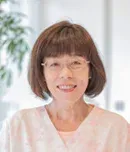 鍼灸助手・受付　竹内　朋香