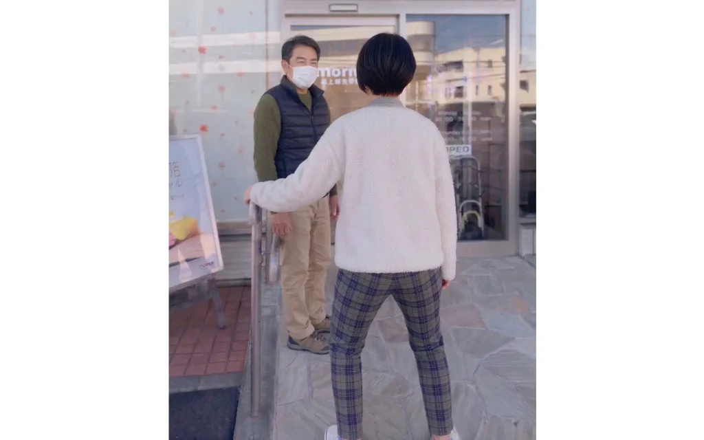 鍼治療とリハビリで歩行が安定してきた50代女性